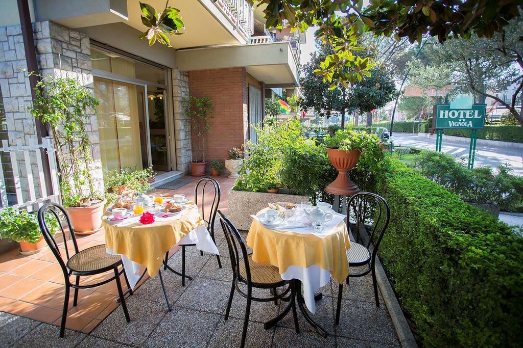 Hotel Vignola Assisi Buitenkant foto